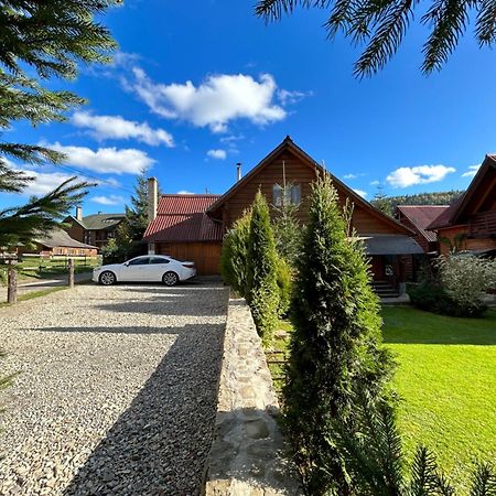 Guest House Kaspiy Bukovel Esterno foto