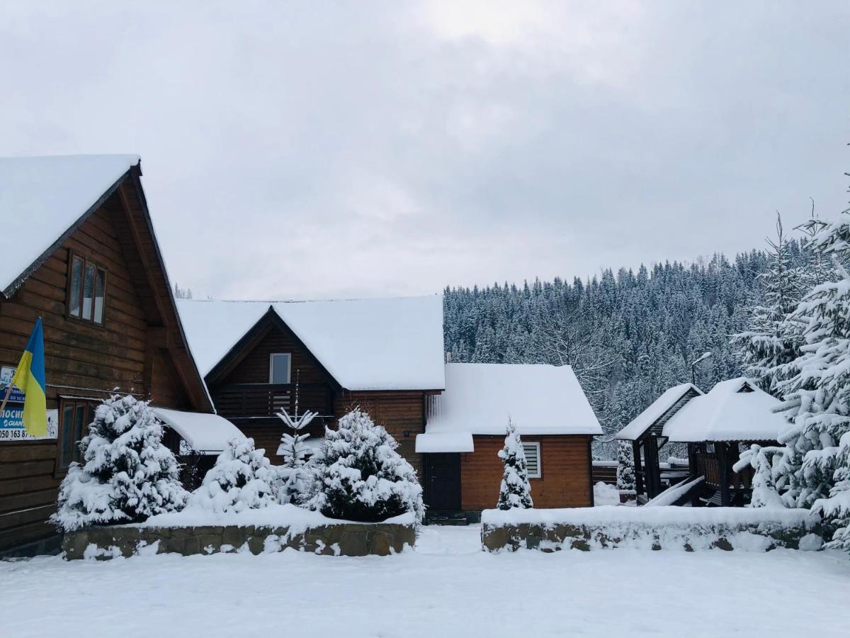 Guest House Kaspiy Bukovel Esterno foto