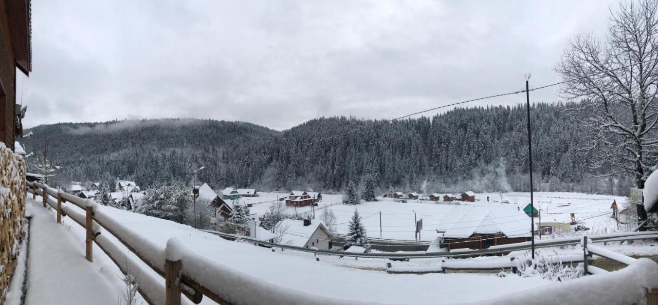 Guest House Kaspiy Bukovel Esterno foto
