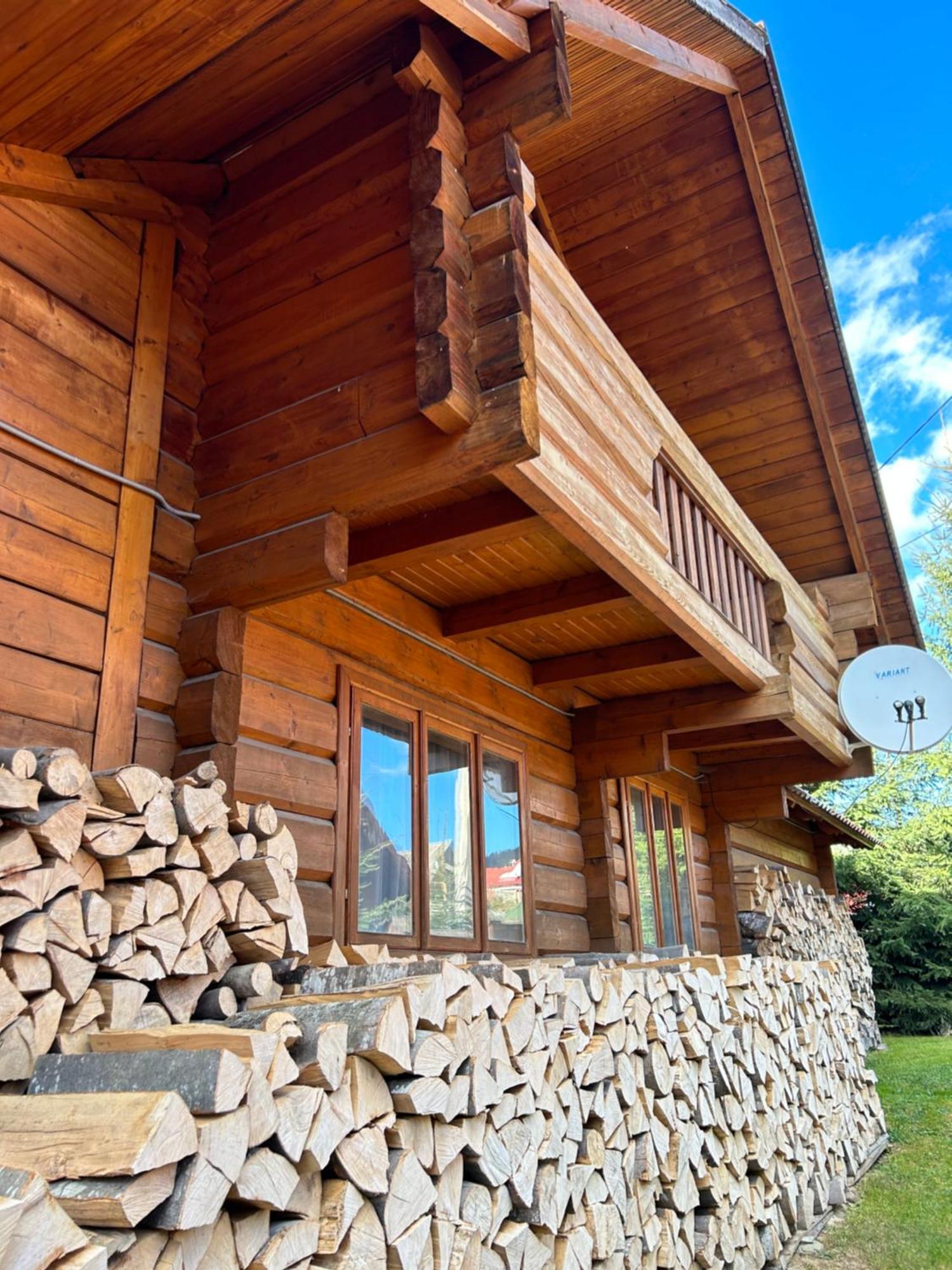 Guest House Kaspiy Bukovel Esterno foto