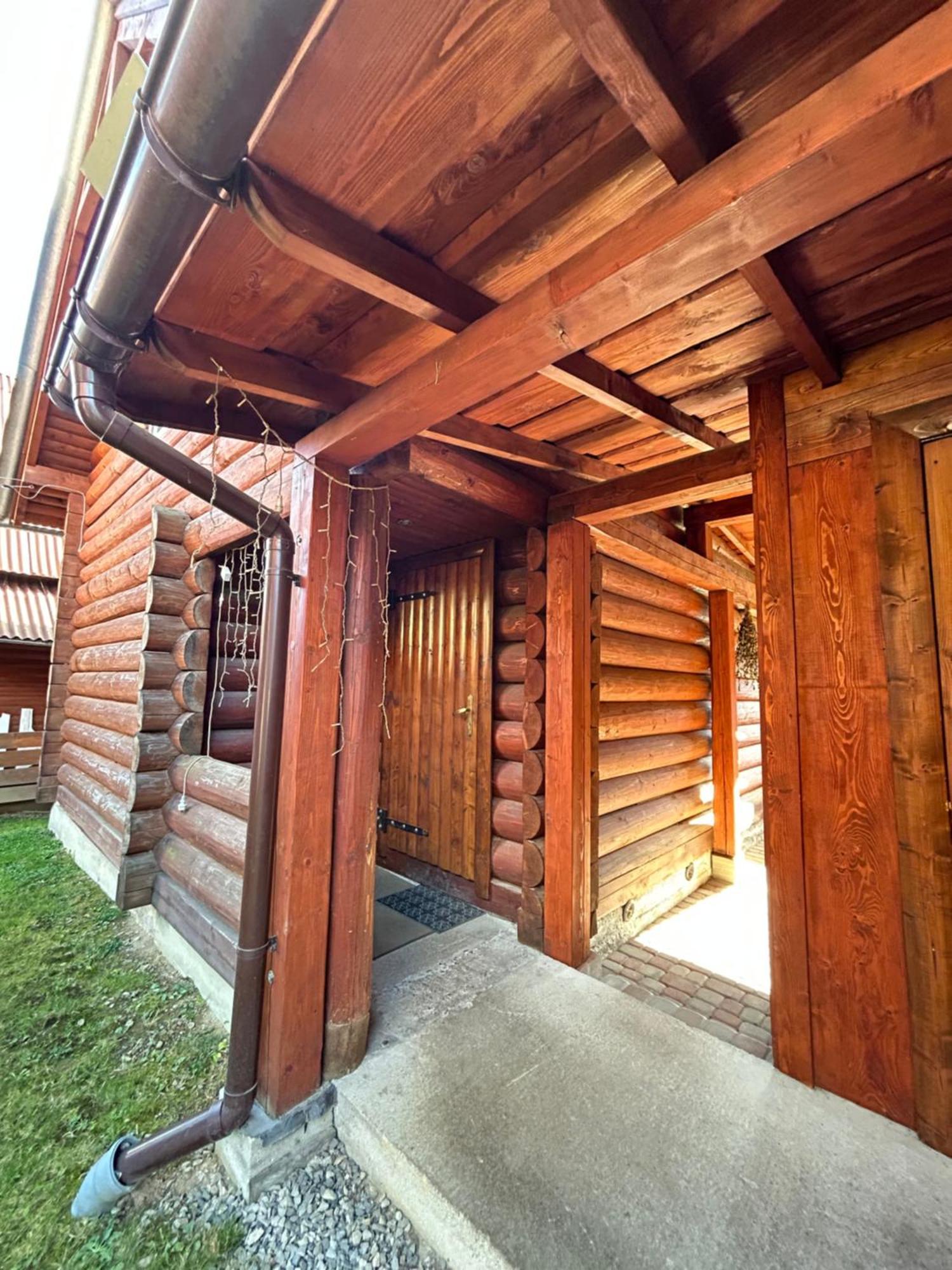 Guest House Kaspiy Bukovel Esterno foto