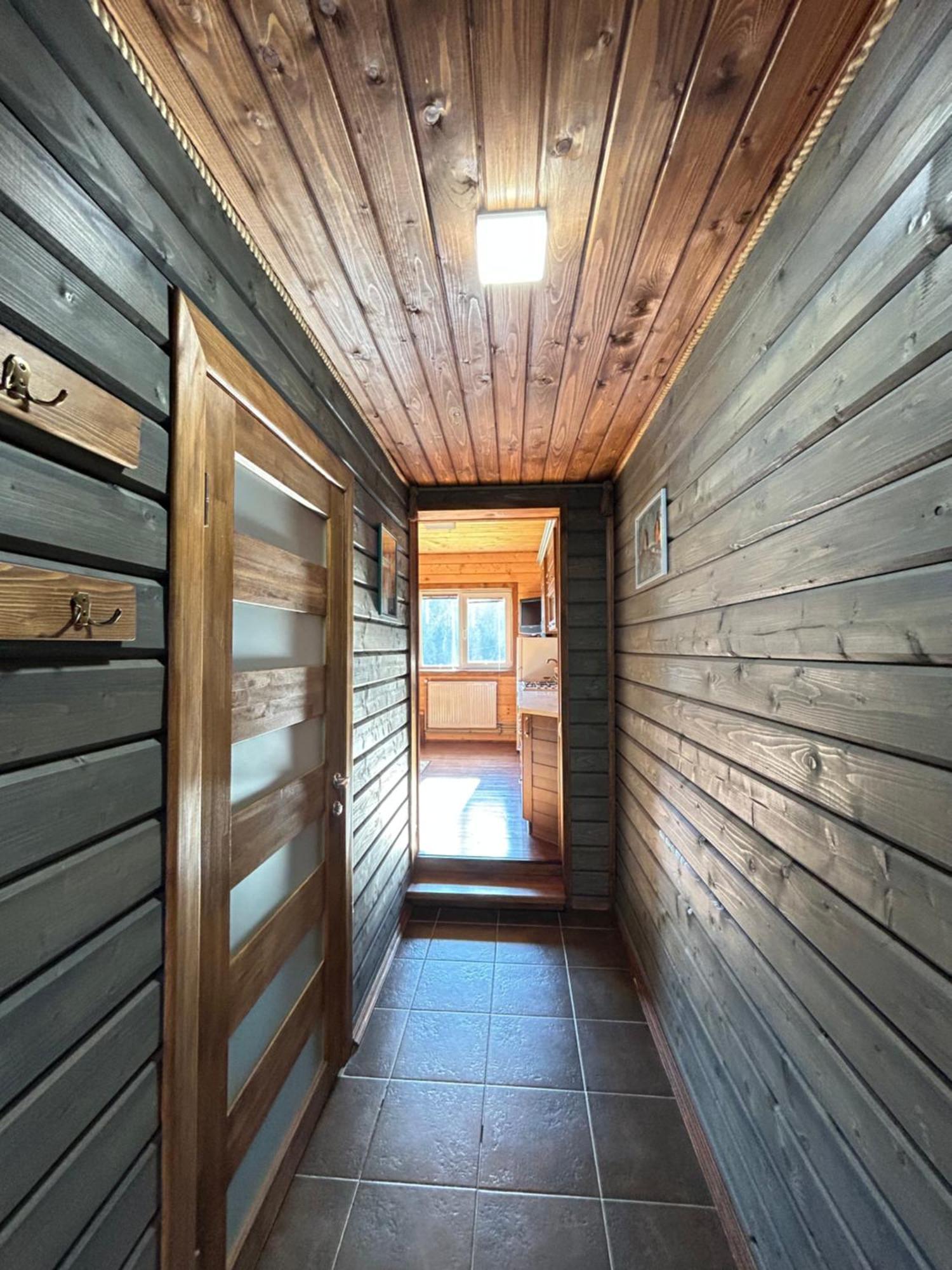 Guest House Kaspiy Bukovel Esterno foto