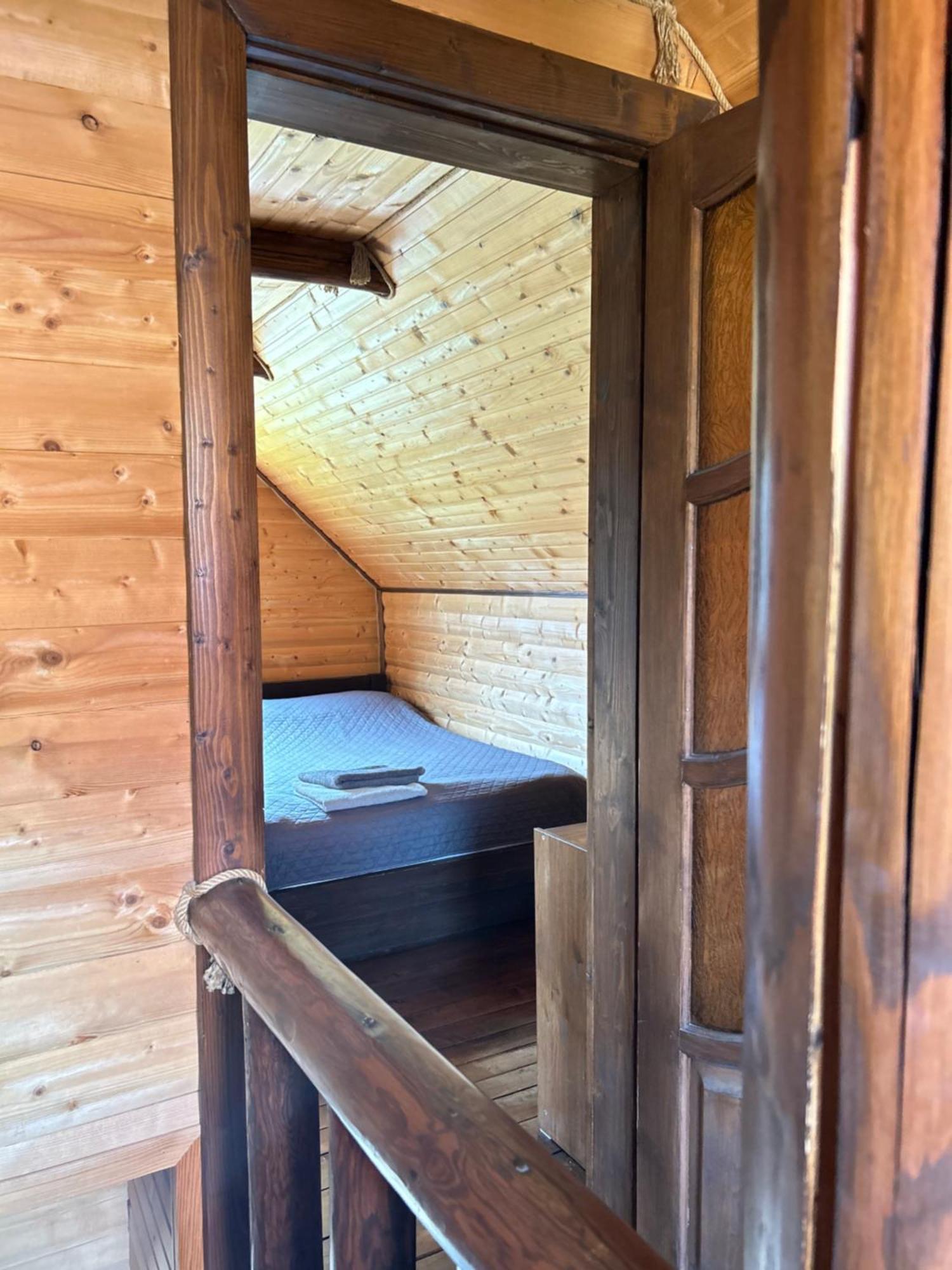 Guest House Kaspiy Bukovel Esterno foto