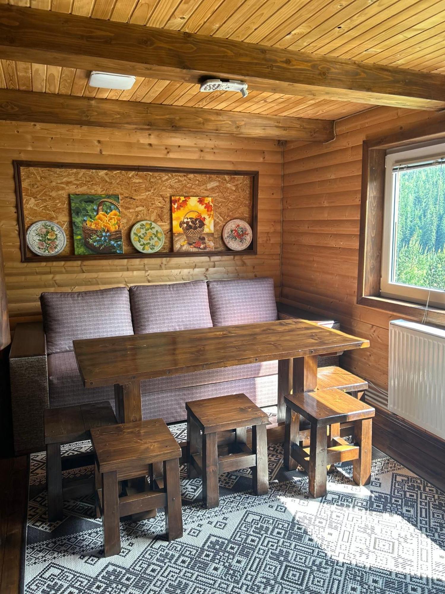 Guest House Kaspiy Bukovel Esterno foto